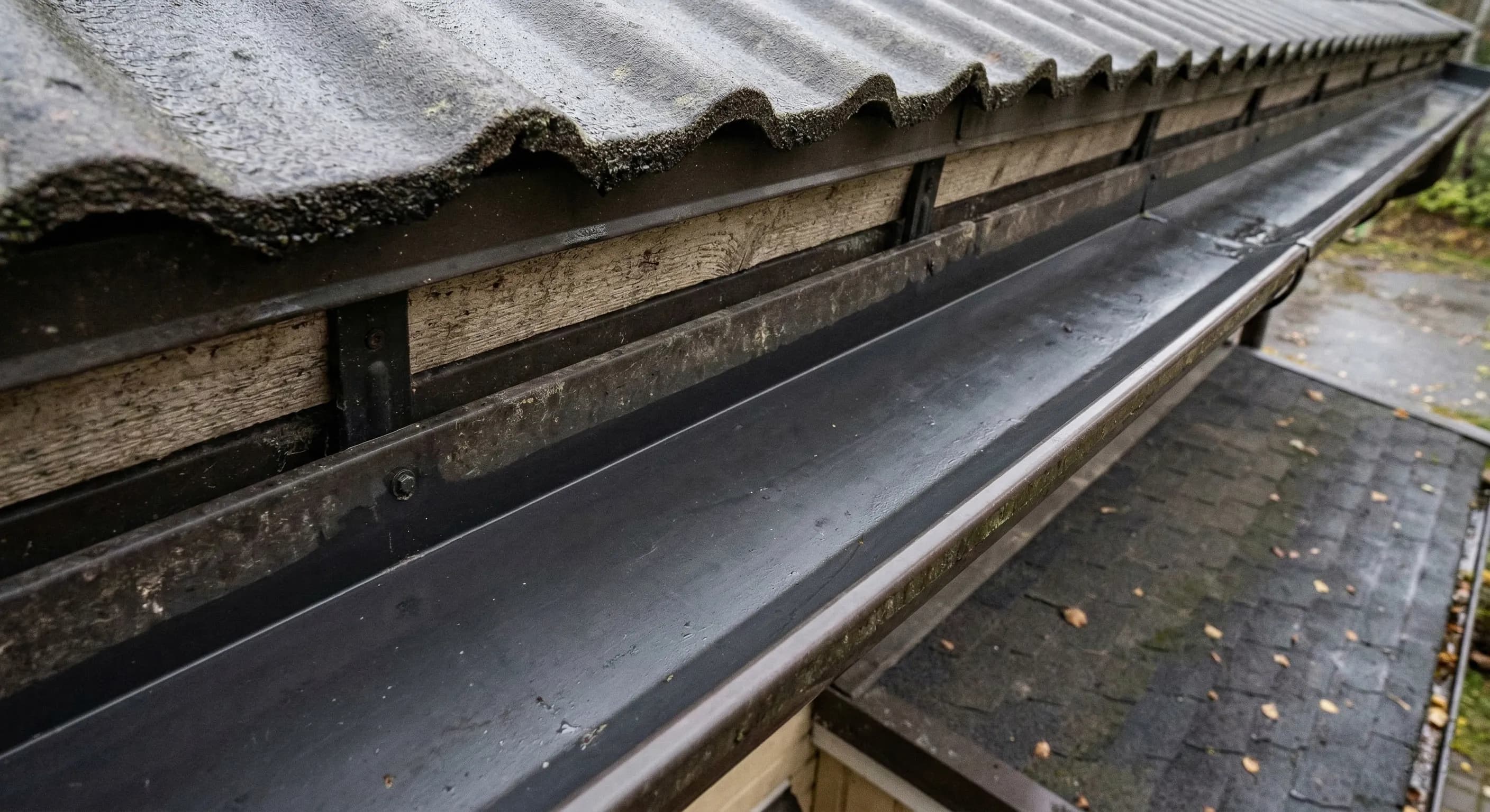 Puhdas ränni puhdistuksen jälkeen